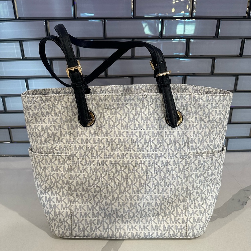 Michael Kors White and Navy Blue Tote Bag